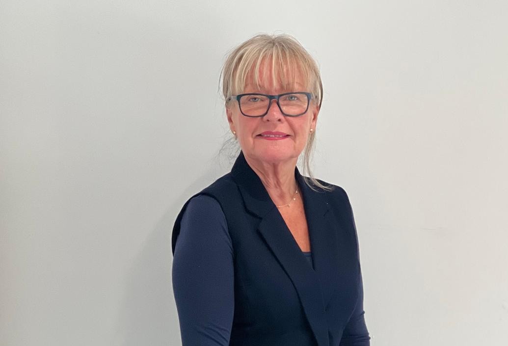 Susan Clark LLB Dip LP MSWW